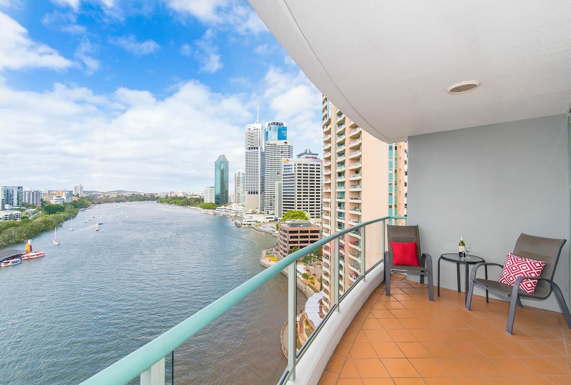 River View Suites In The Heart Of Brisbane Buitenkant foto